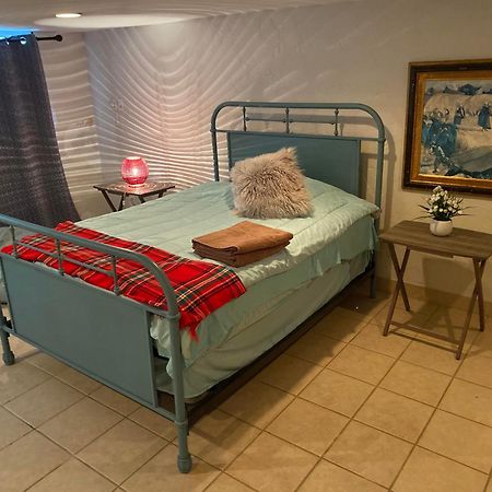 Historic Mitchell House Bed & Breakfast Sulphur Springs Bagian luar foto