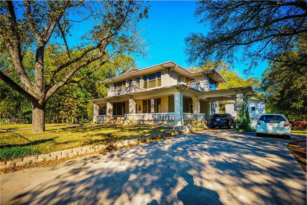 Historic Mitchell House Bed & Breakfast Sulphur Springs Bagian luar foto